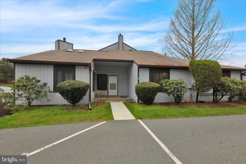 72 AZALEA WAY 6 READING PA 19606