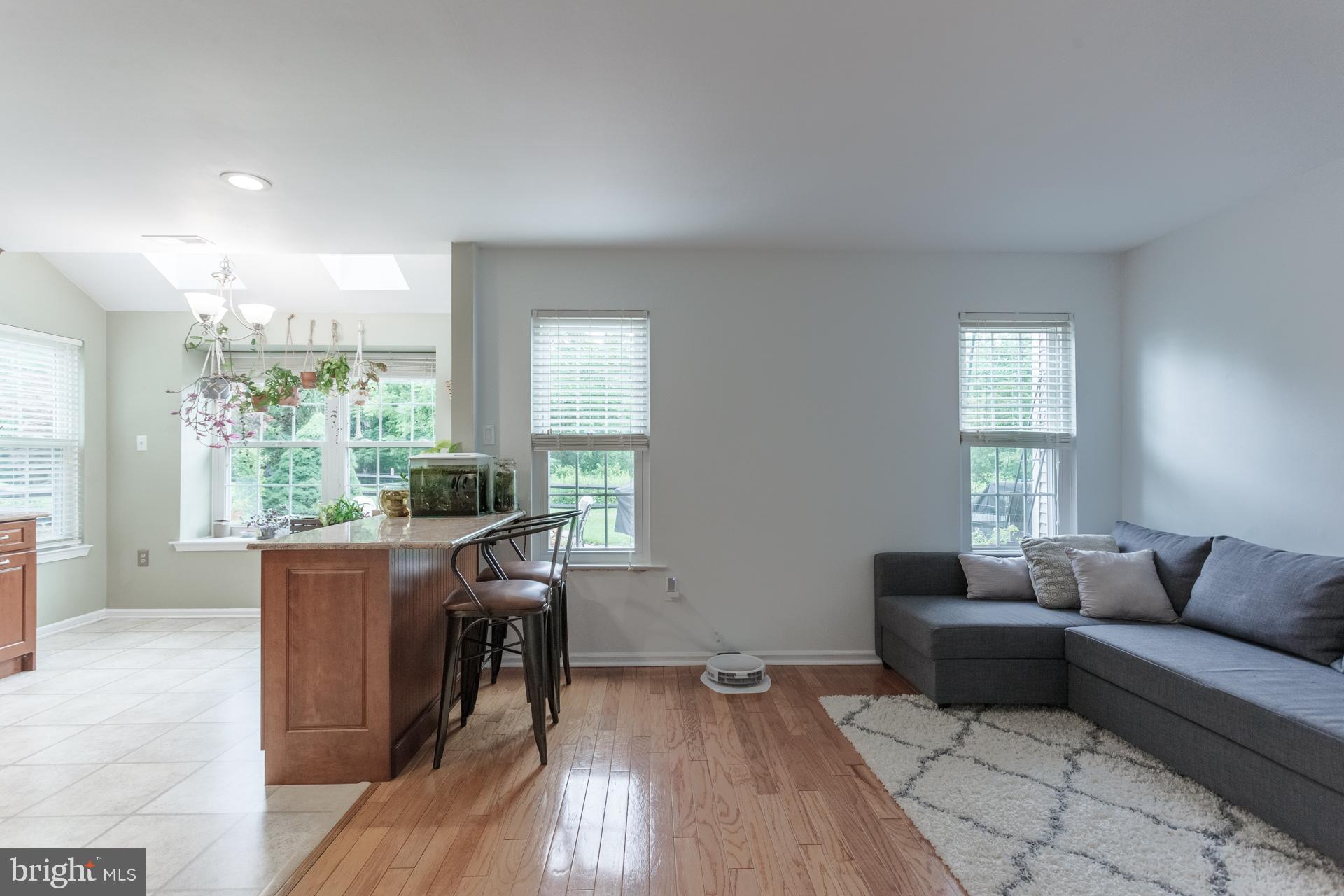 NEWTOWN GRANT - Residential Lease