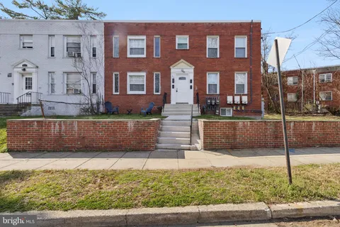 MLS: DCDC2252762