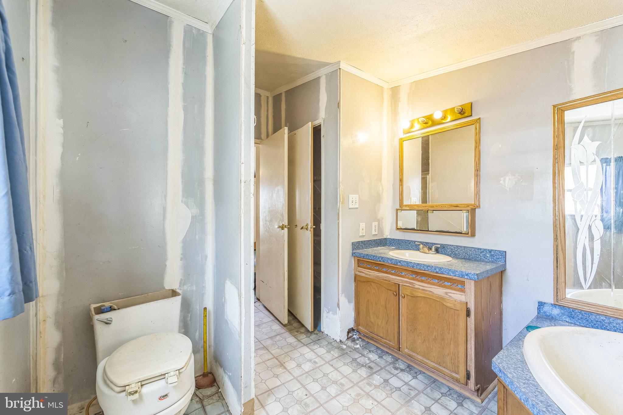 OAKFORD - Residential