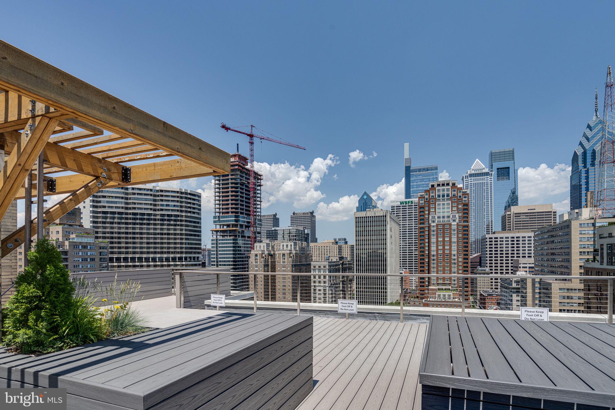 1806 RITTENHOUSE SQUARE 905