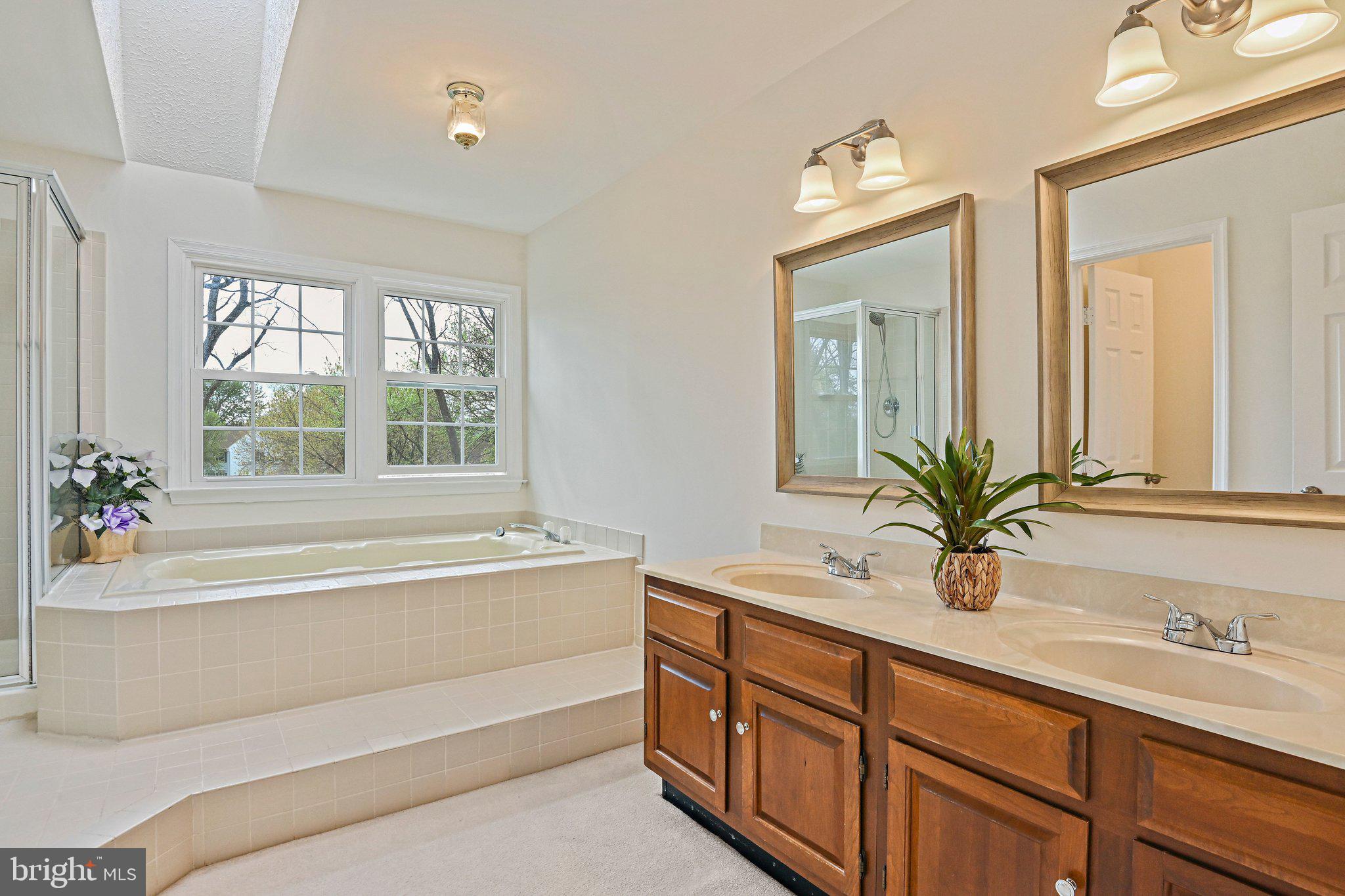 ARMFIELD FARMS - Residential