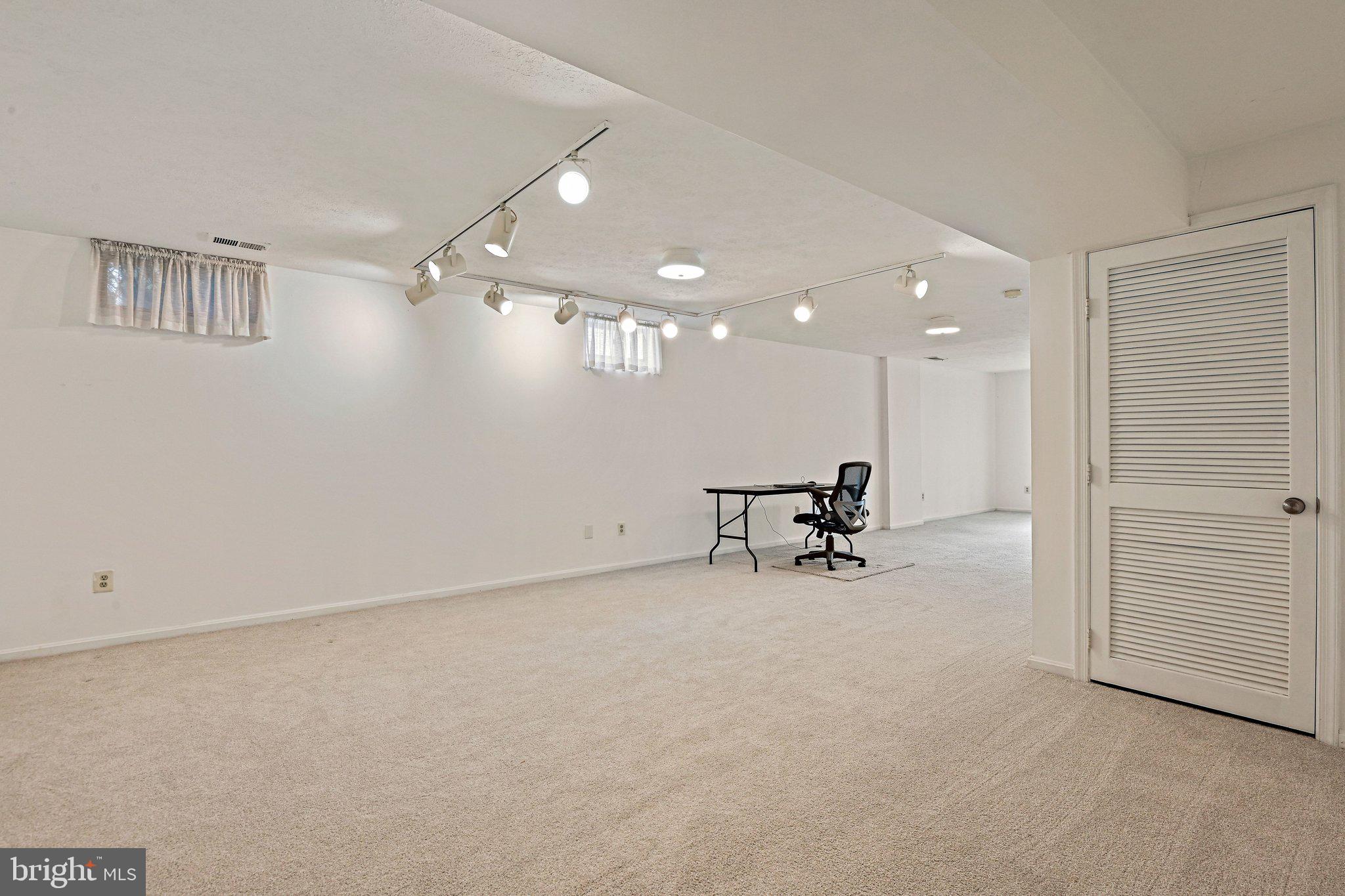 ARMFIELD FARMS - Residential