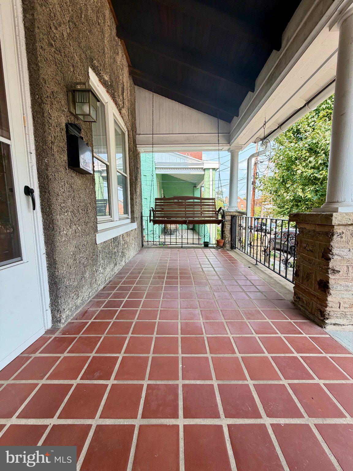 15 W ABINGTON AVENUE