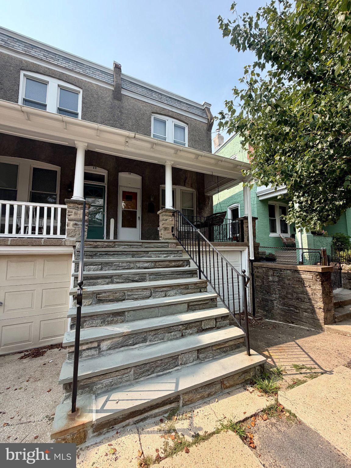 15 W ABINGTON AVENUE