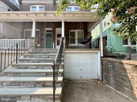 Townhouse For Rent - 15 W Abington Avenue<br/> Philadelphia County, PHILADELPHIA, PA 19118