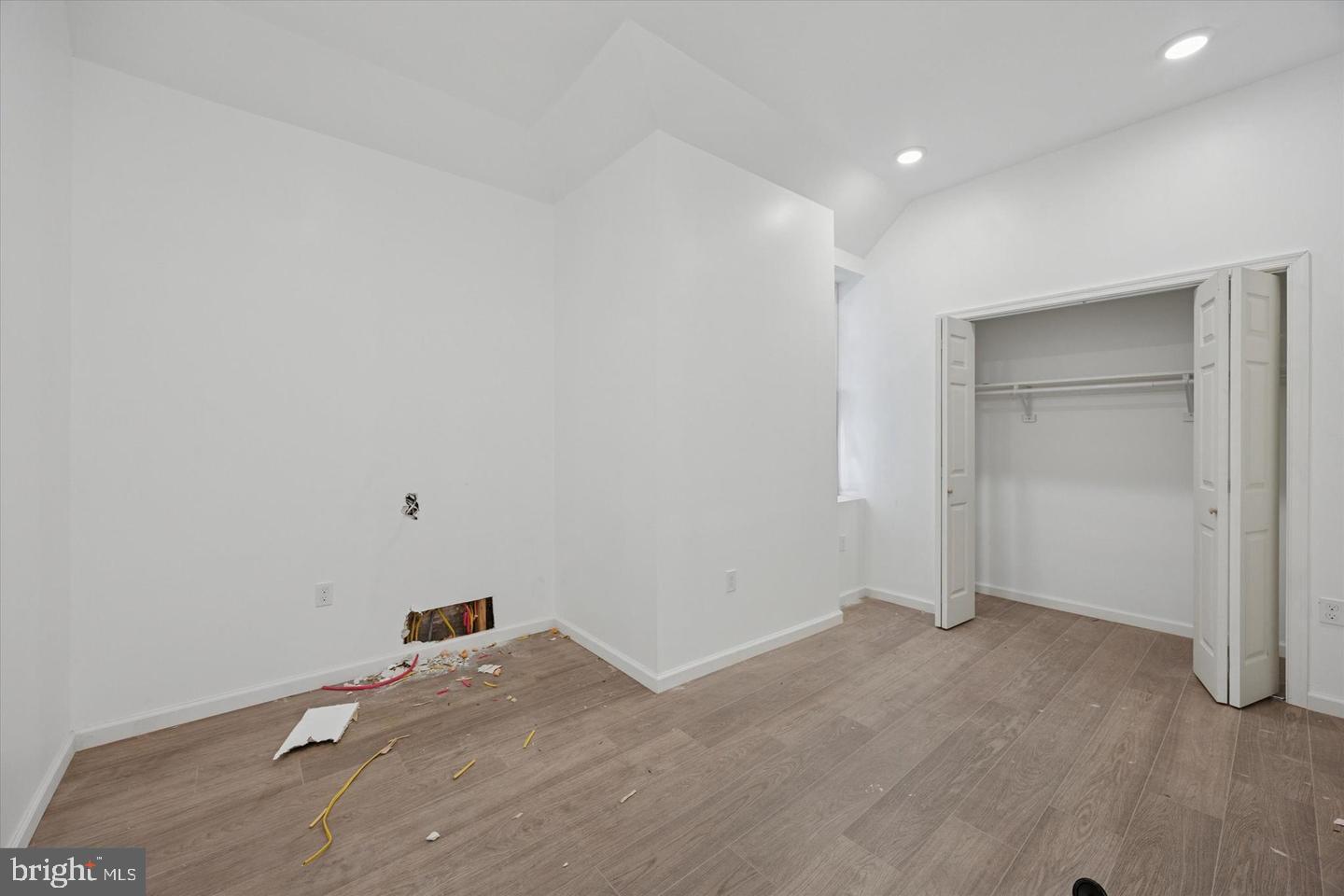 TEMPLE UNIVERSITY - Commercial Sale