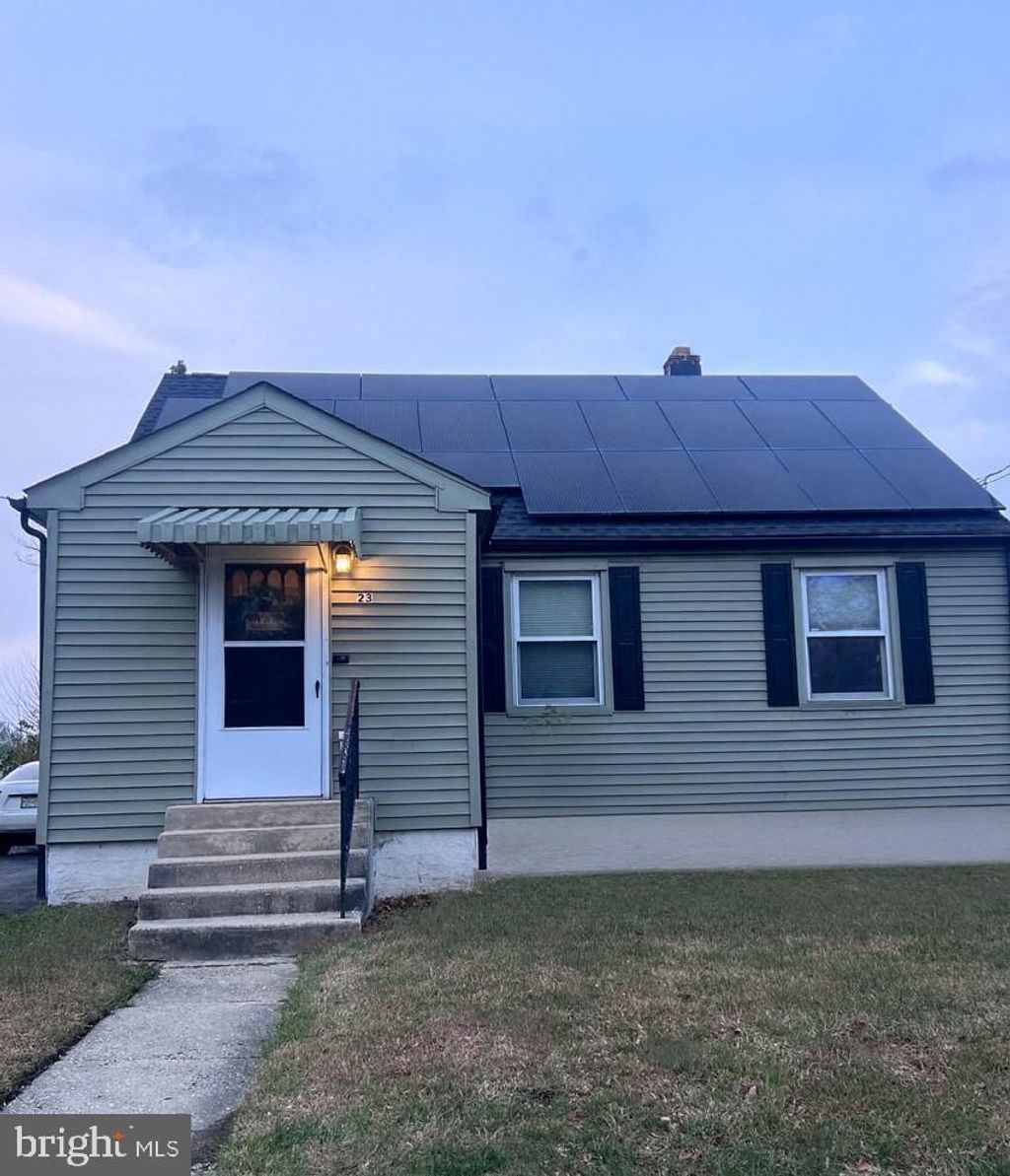 Photo of 23 E 10th, RUNNEMEDE, NJ 08078 (MLS # NJCD2106848)