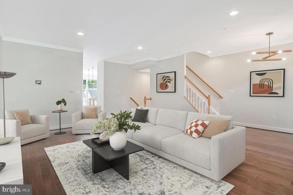 Photo of 745 Raven Avenue, GAITHERSBURG, MD 20877 (MLS # MDMC2200728)