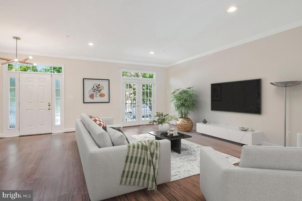 Photo of 745 Raven Avenue, GAITHERSBURG, MD 20877 (MLS # MDMC2200728)
