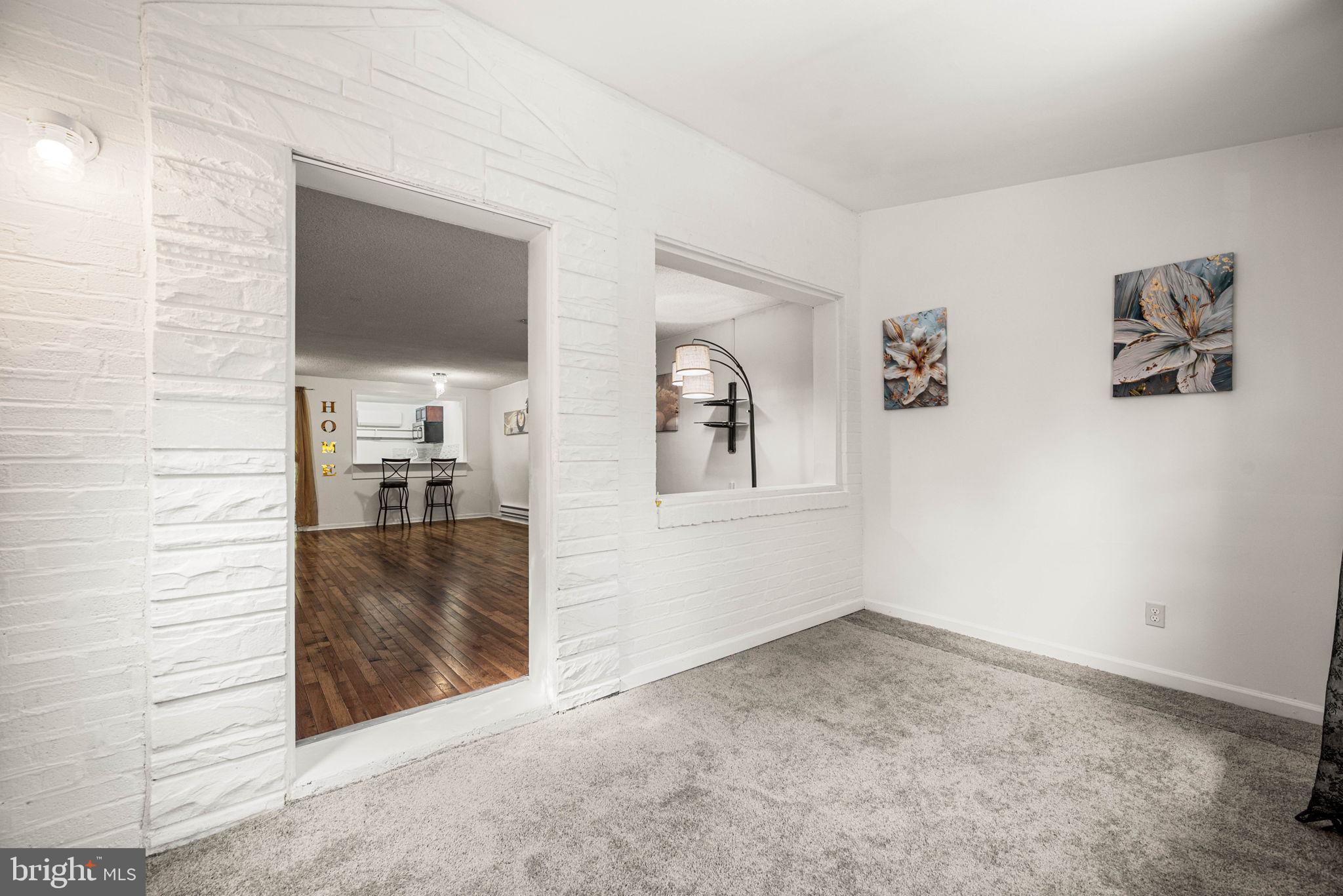6617 CHURCH LANE