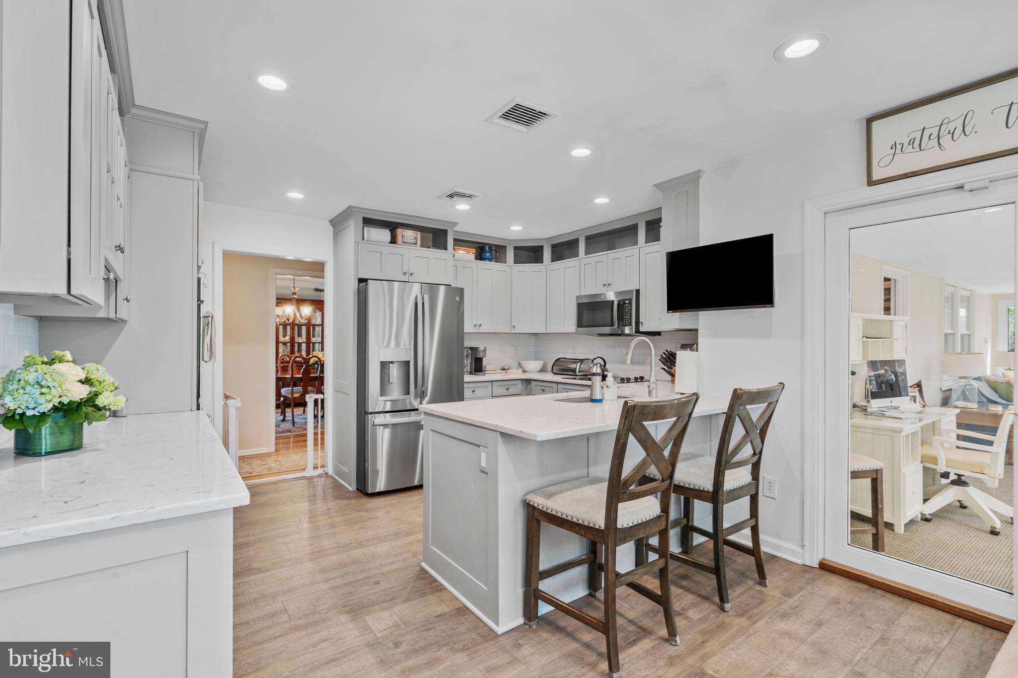10 BAILEY DRIVE