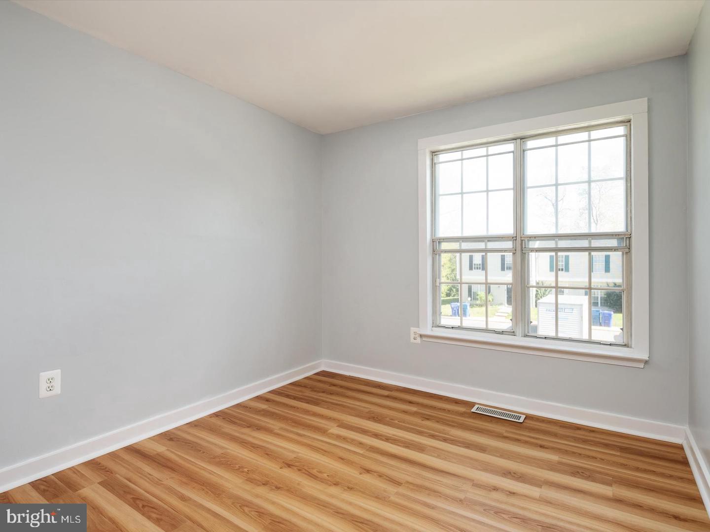 ST CHARLES SUB - WAKEFIELD - Residential Lease