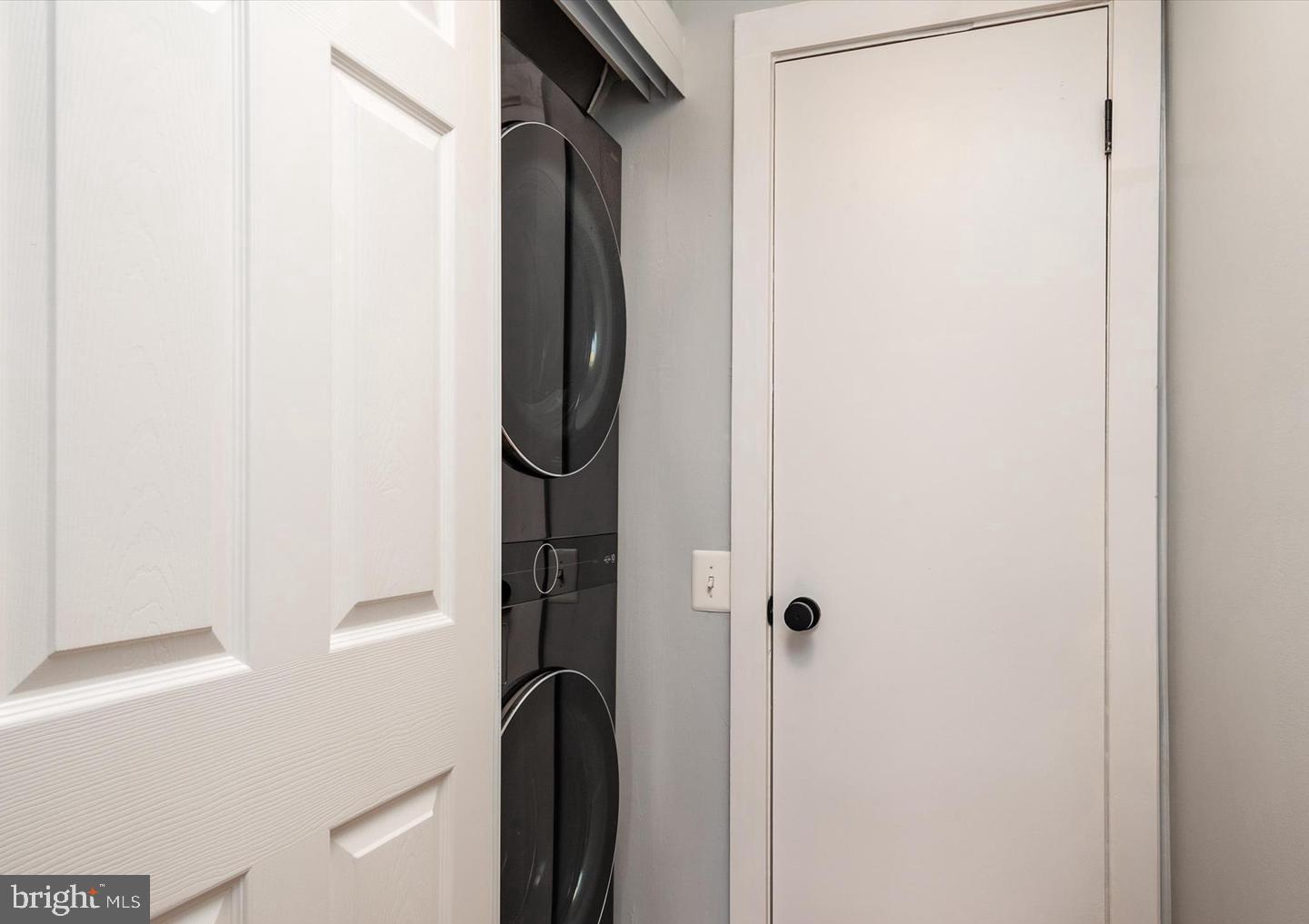 ST CHARLES SUB - WAKEFIELD - Residential Lease