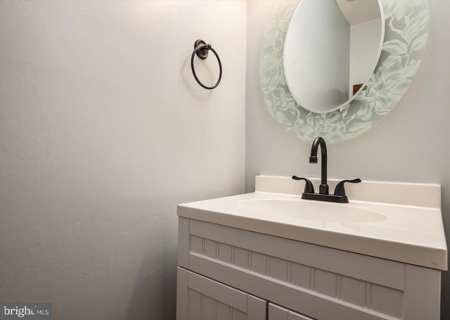 ST CHARLES SUB - WAKEFIELD - Residential Lease