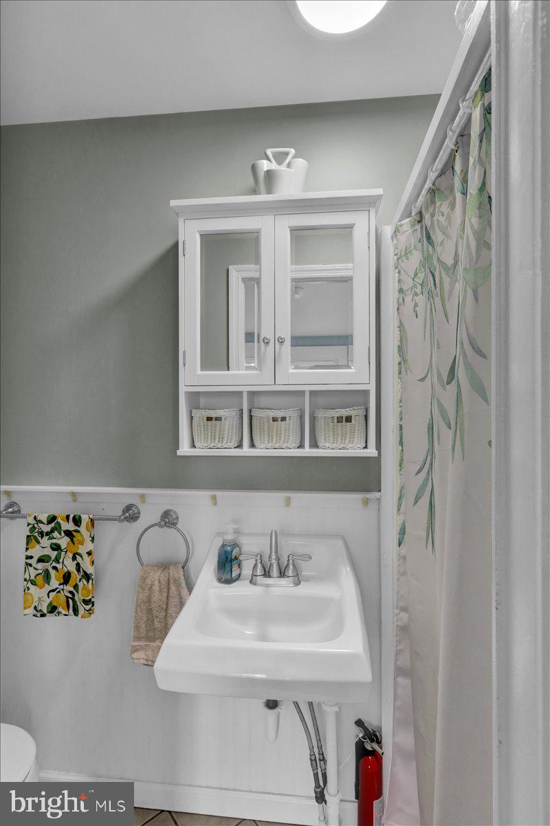 WILSHIRE - Residential