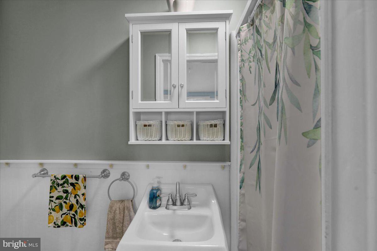 WILSHIRE - Residential