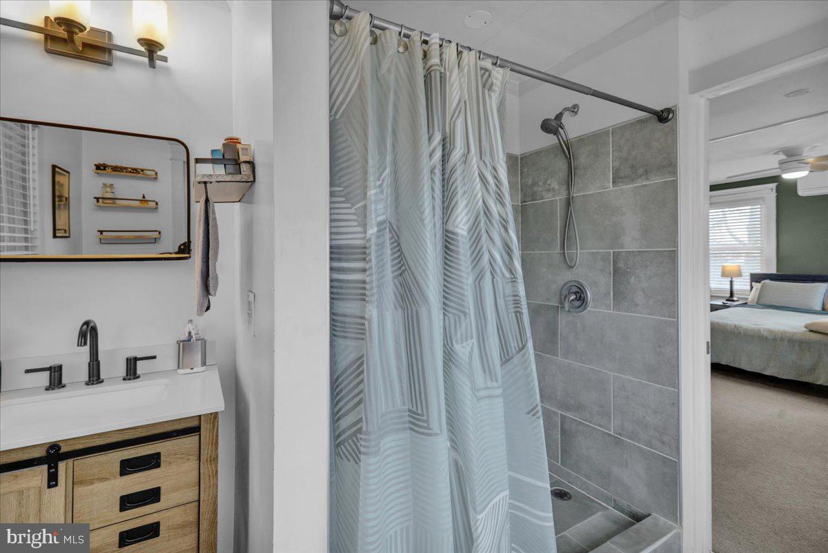 WILSHIRE - Residential