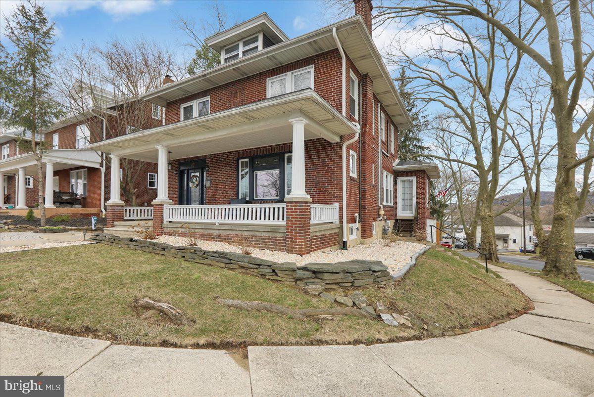 WILSHIRE - Residential