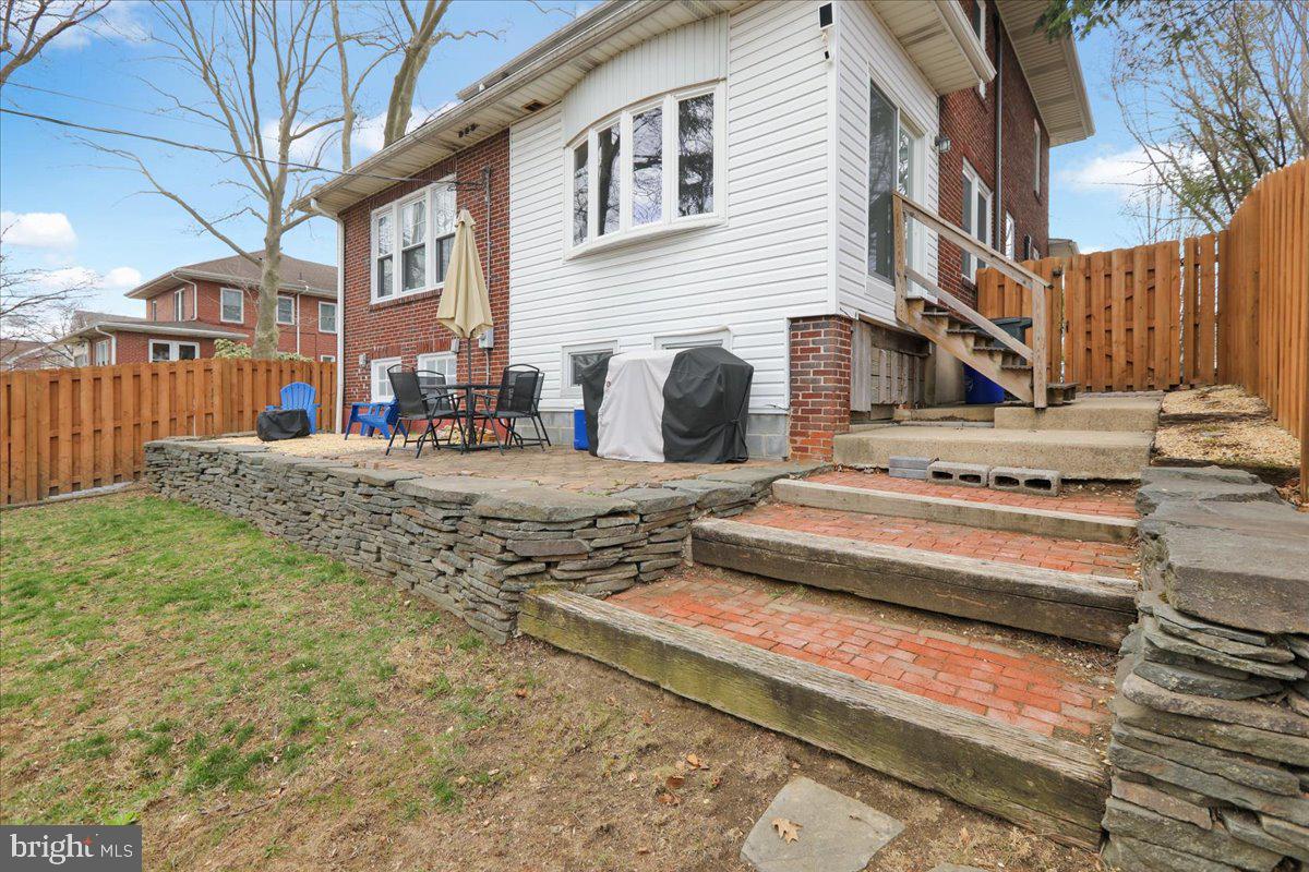 WILSHIRE - Residential