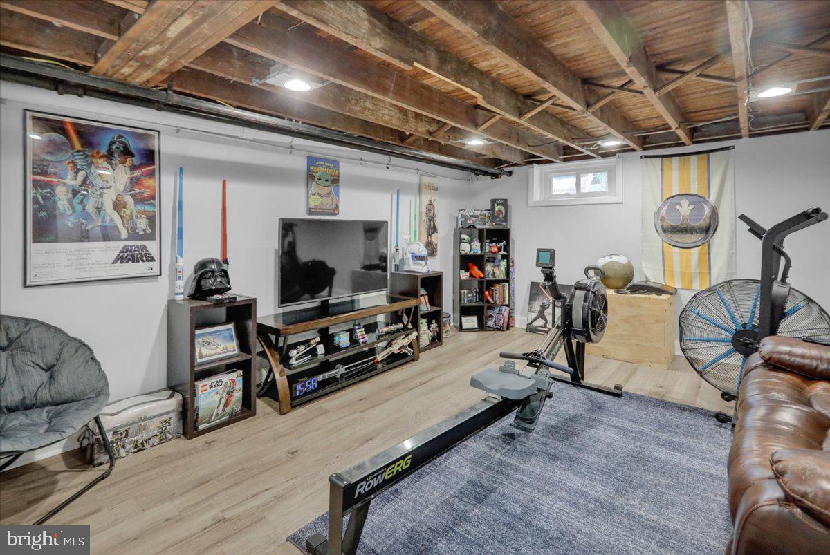 WILSHIRE - Residential