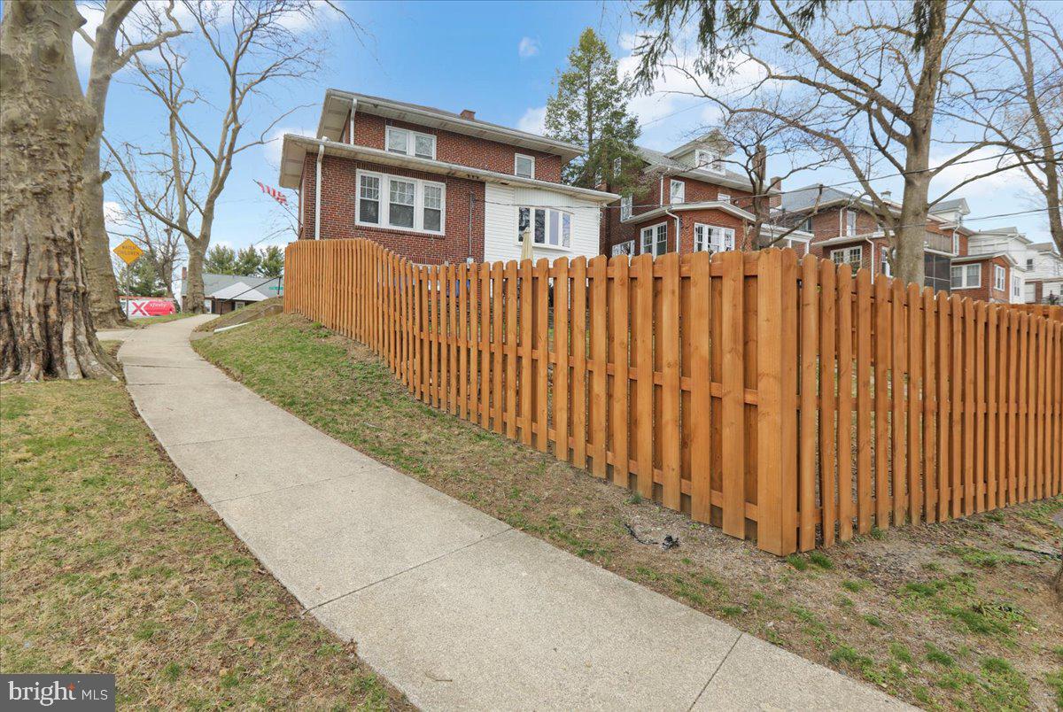 WILSHIRE - Residential