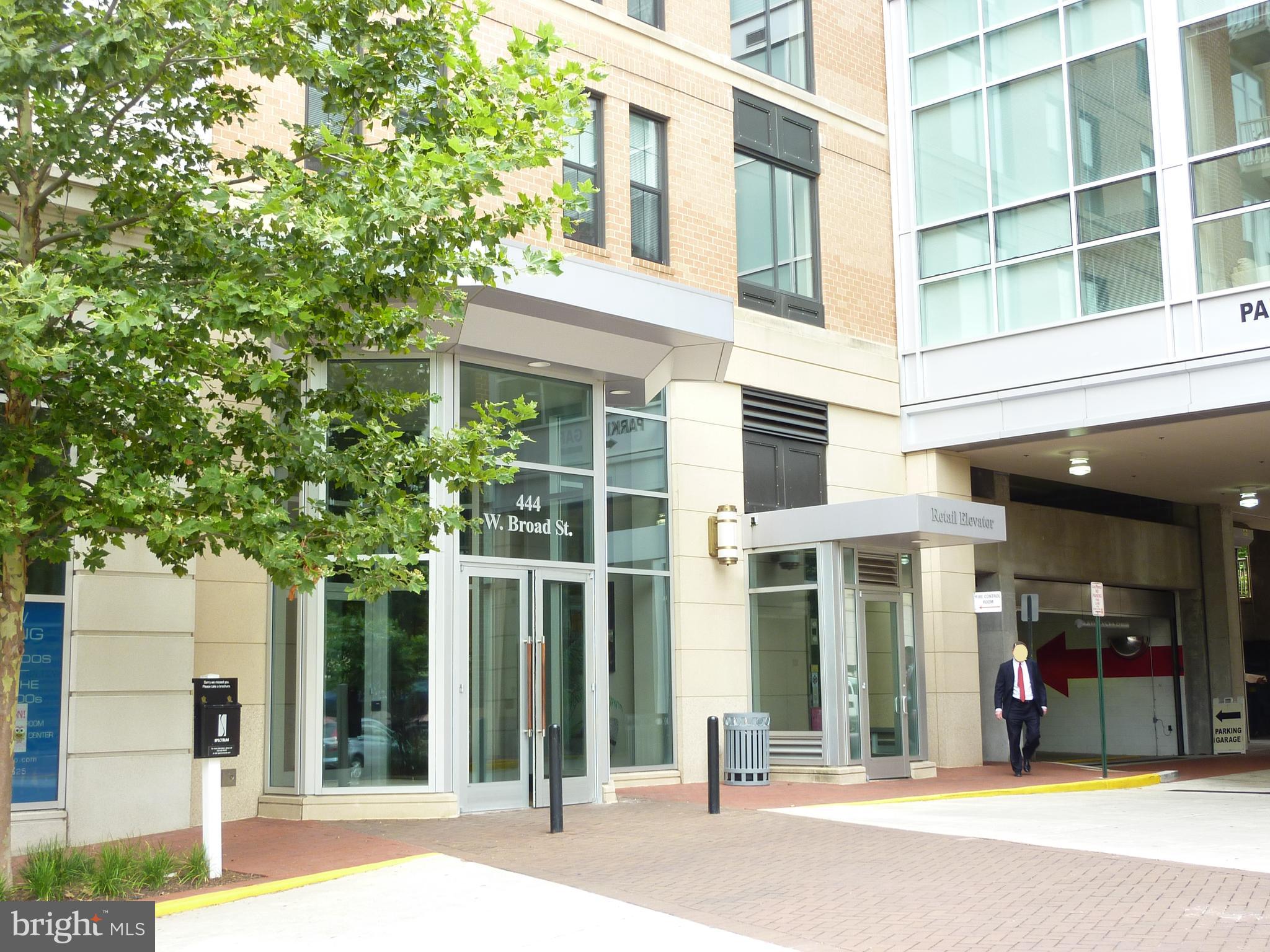 SPECTRUM CONDO - Residential