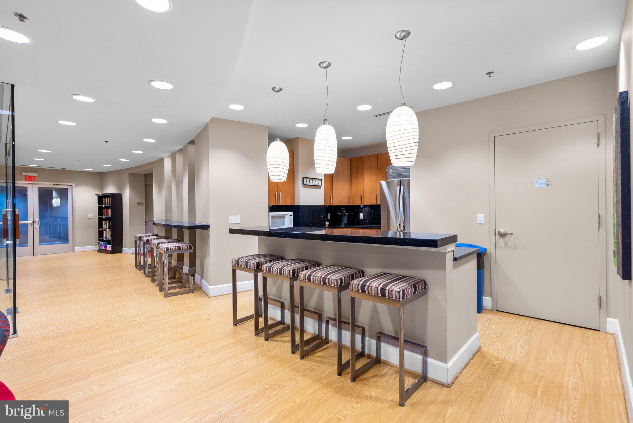 SPECTRUM CONDO - Residential