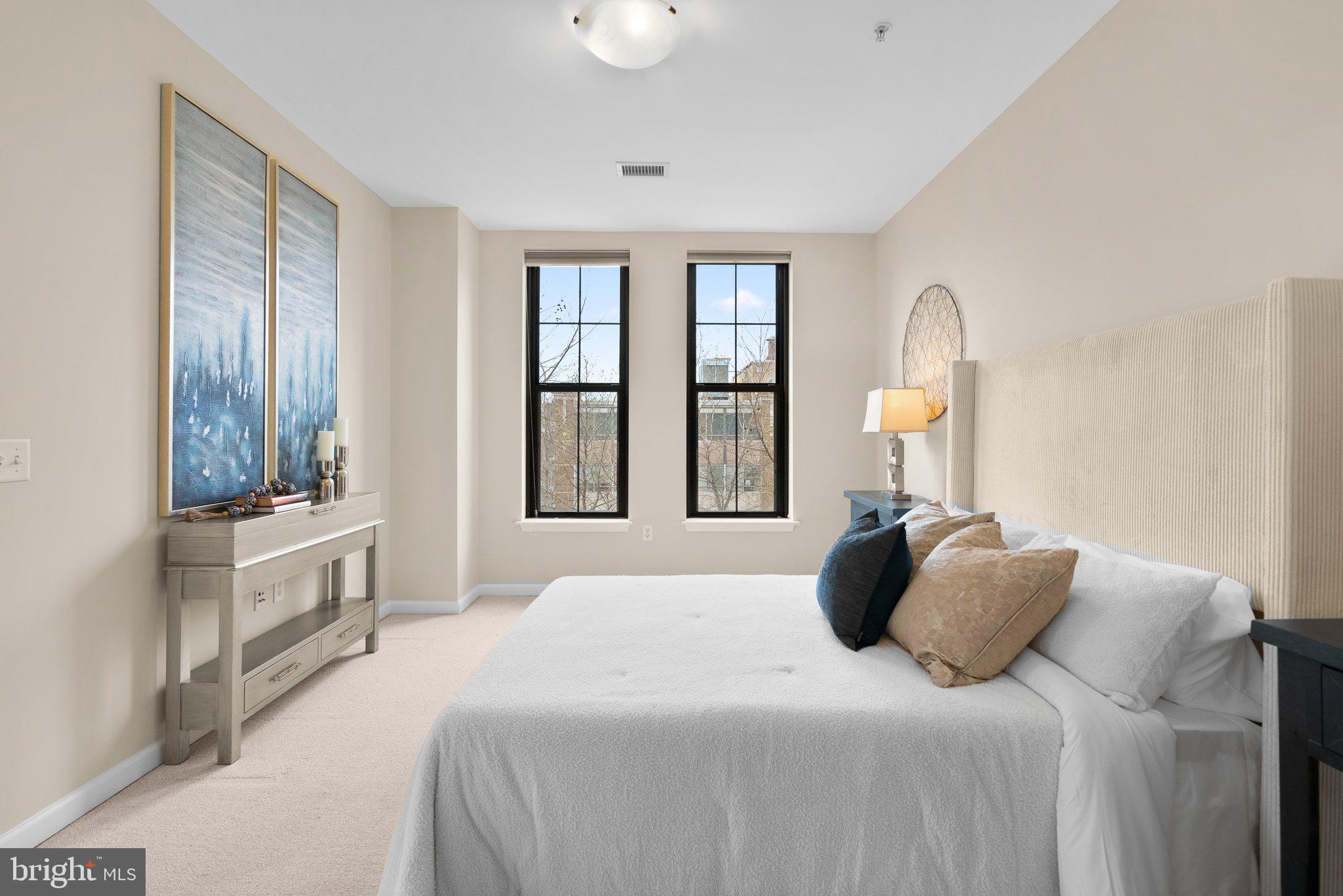 SPECTRUM CONDO - Residential