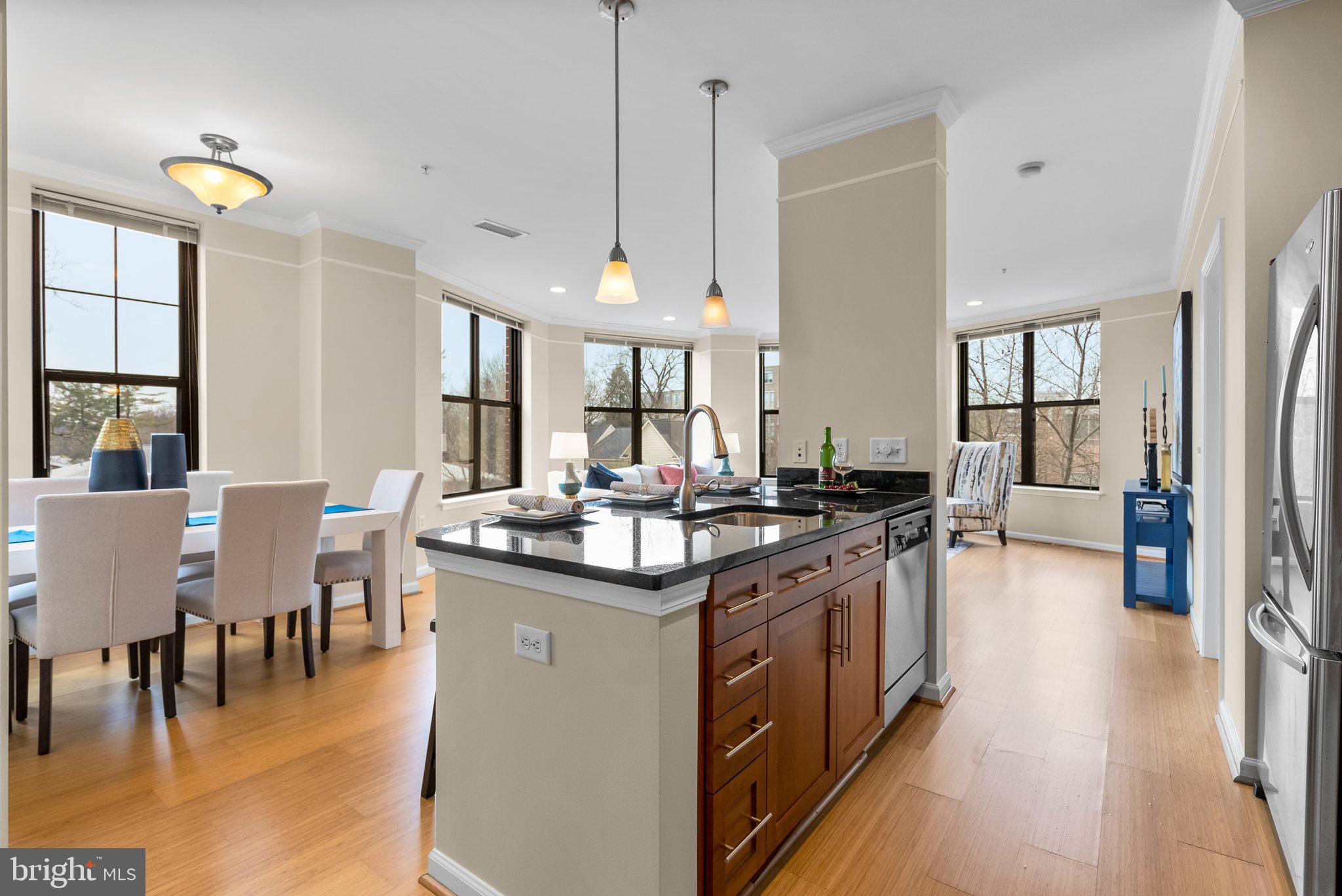 SPECTRUM CONDO - Residential