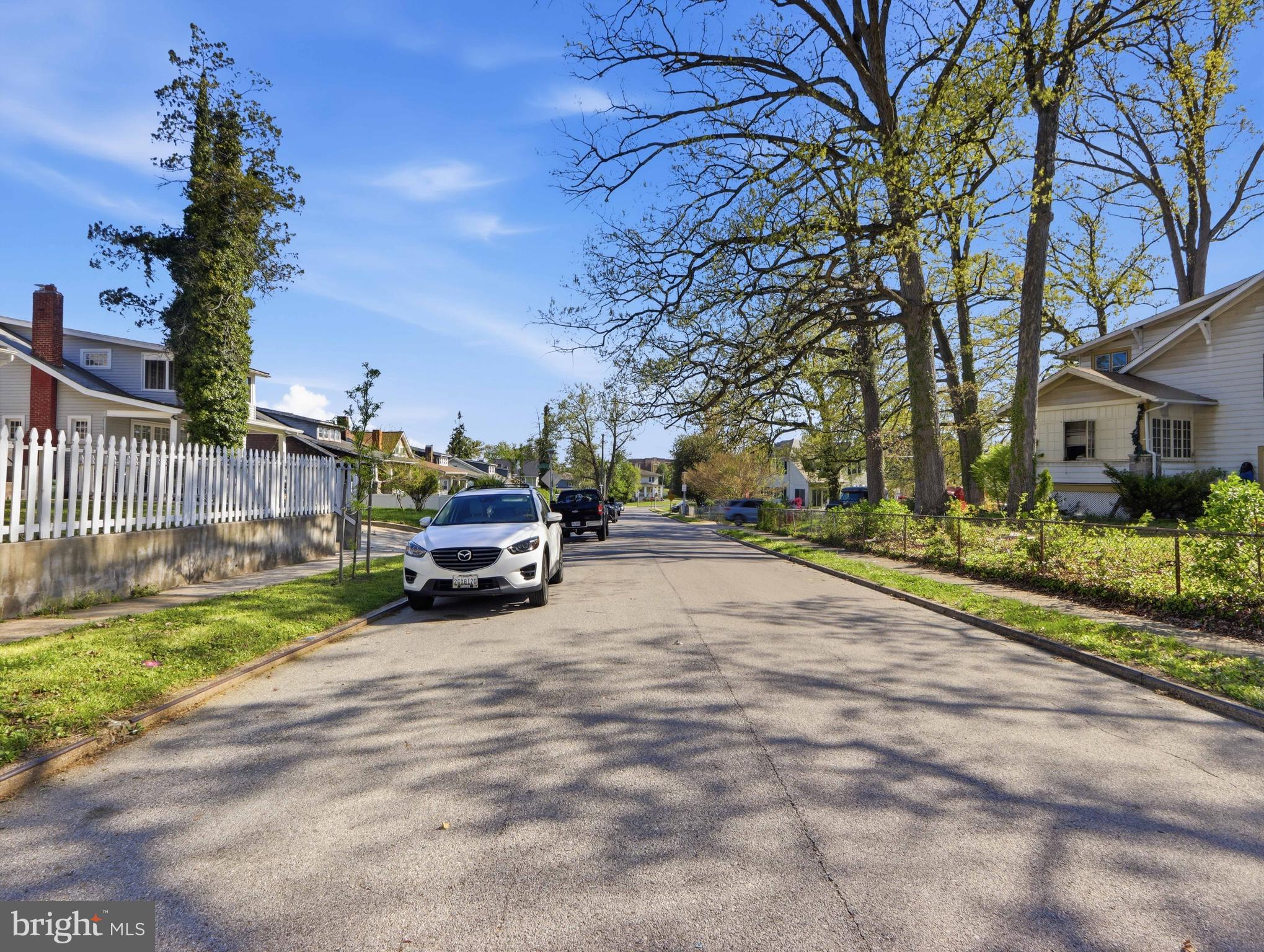 2805 MOUNT HOLLY STREET