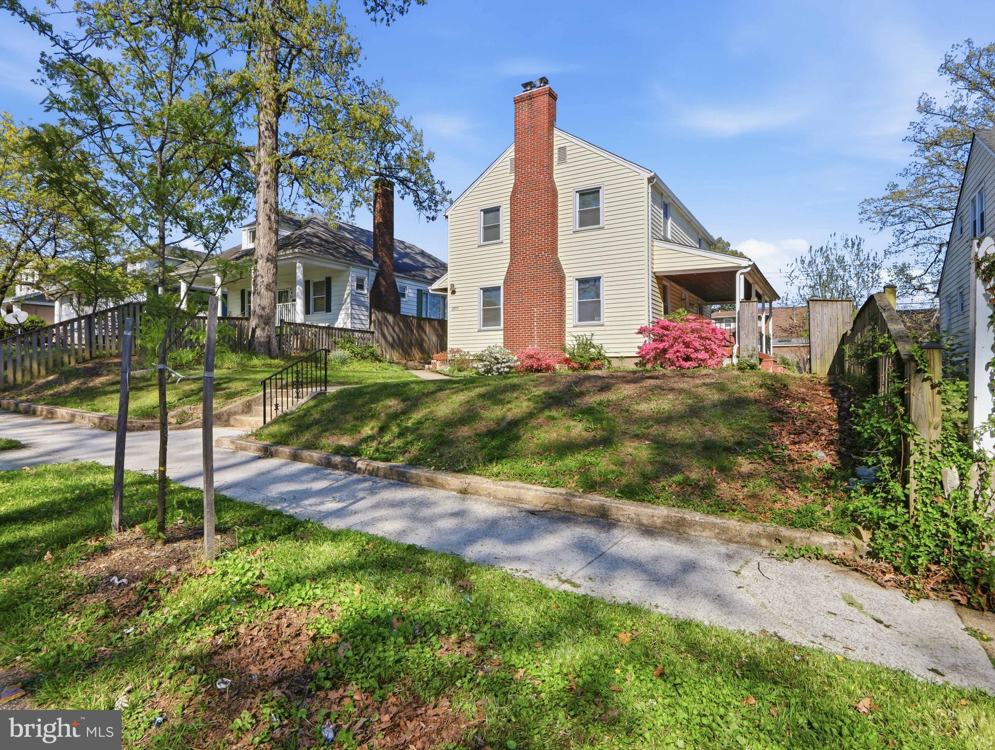 2805 MOUNT HOLLY STREET