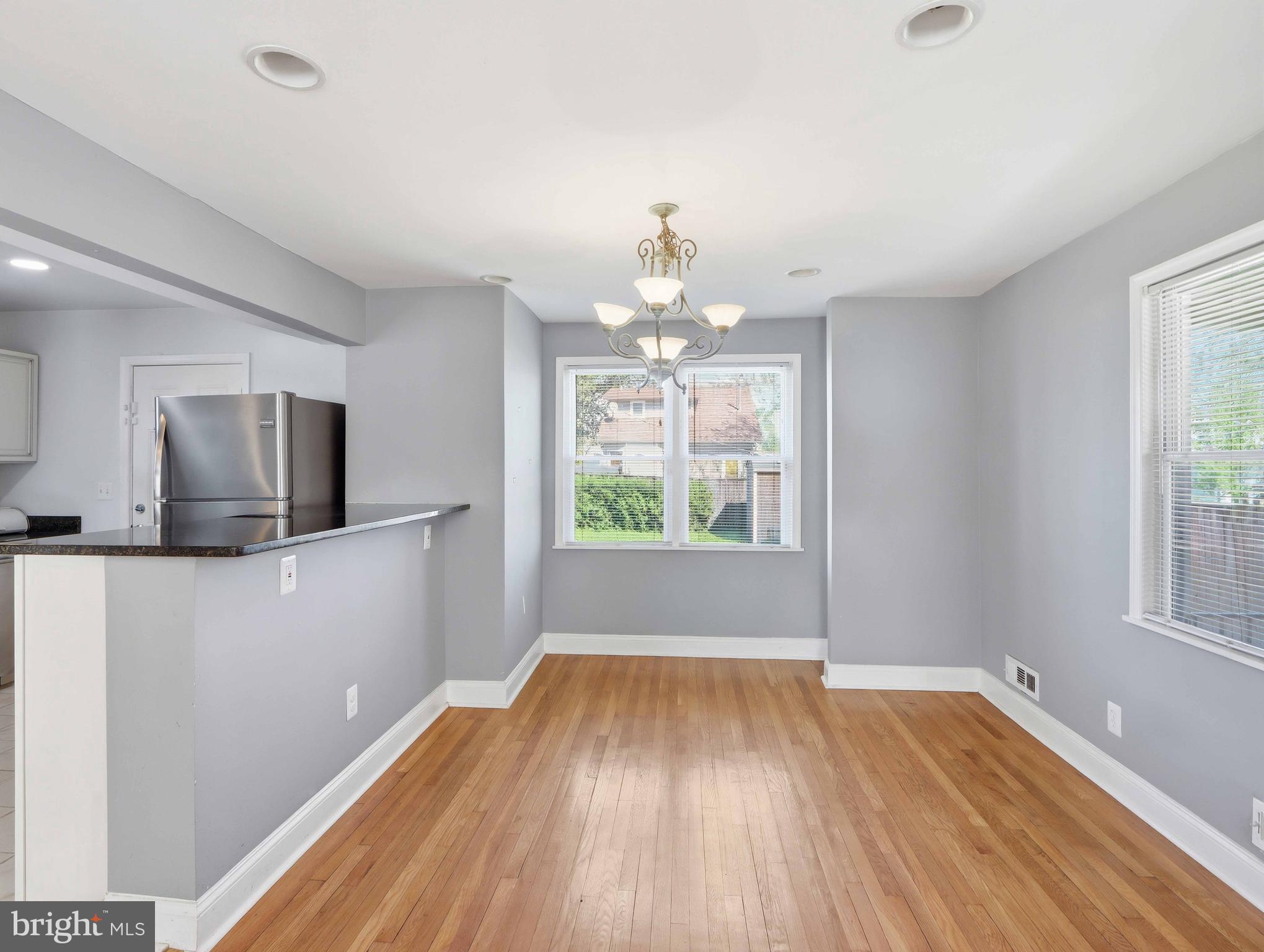 WINDSOR HILLS - Residential