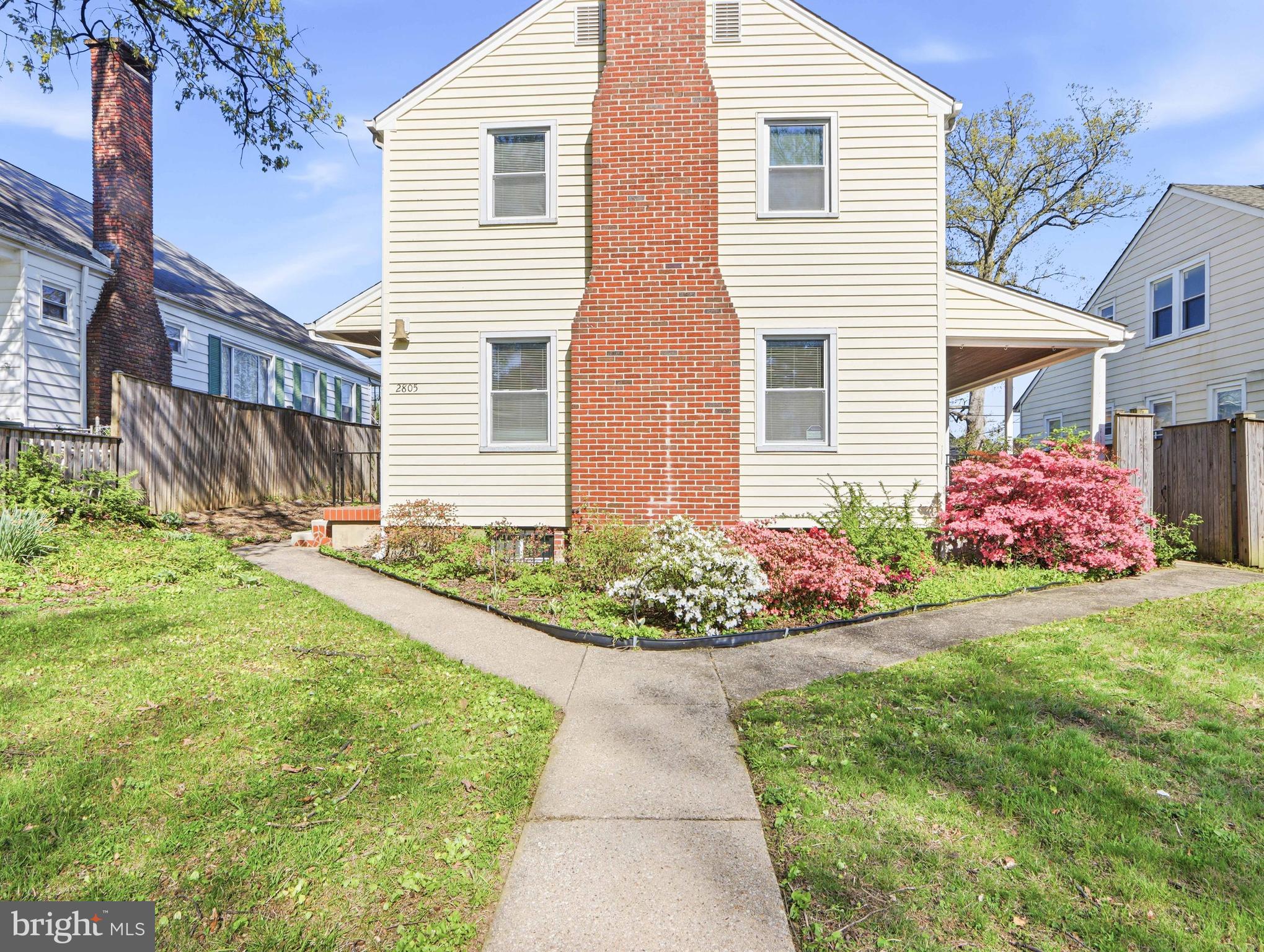 WINDSOR HILLS - Residential