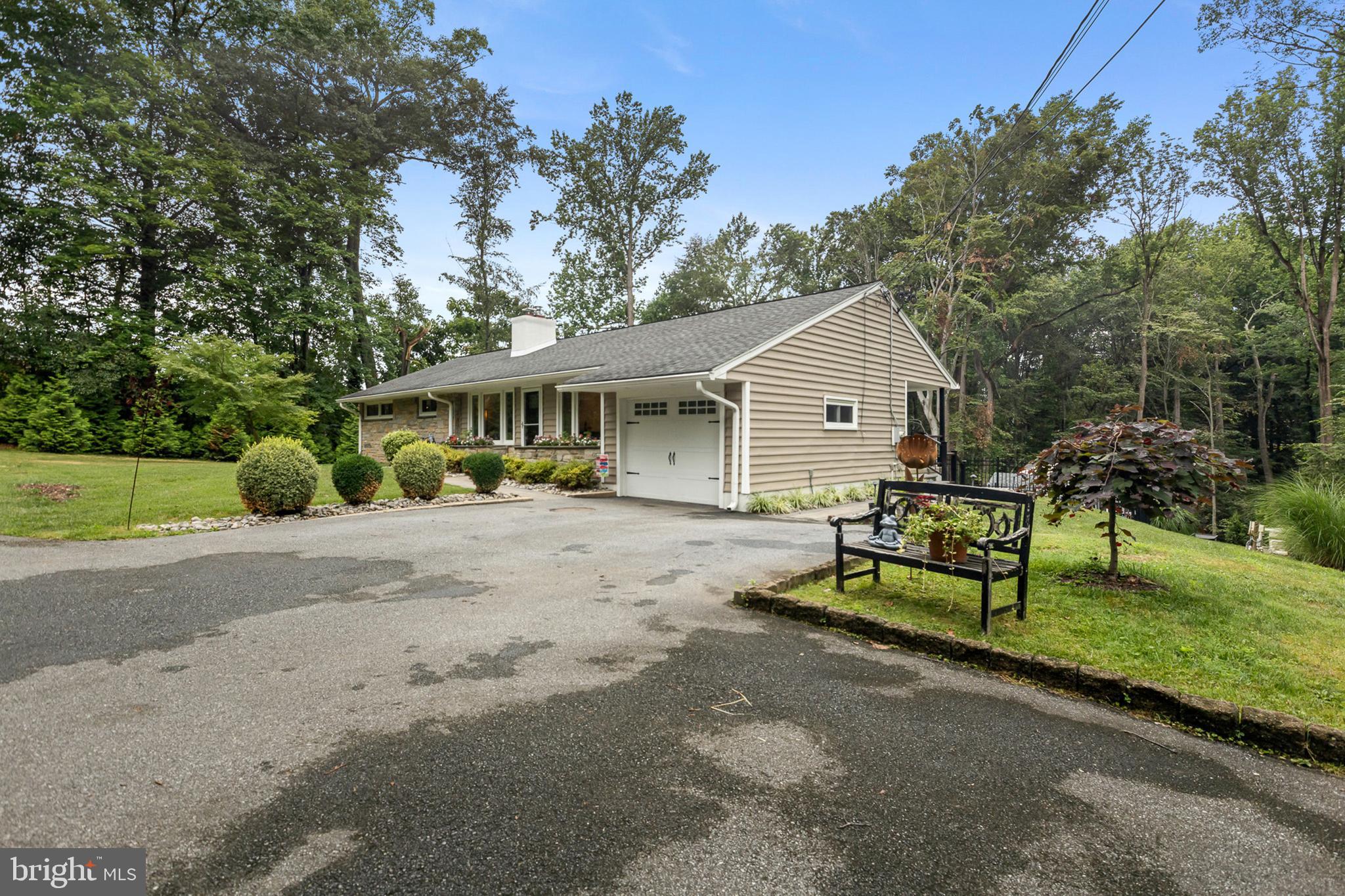 117 E STREET ROAD