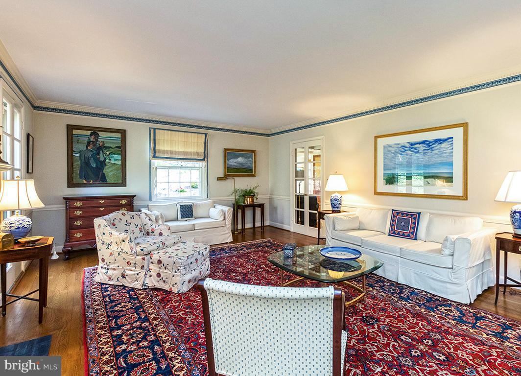 RUXTON - Residential