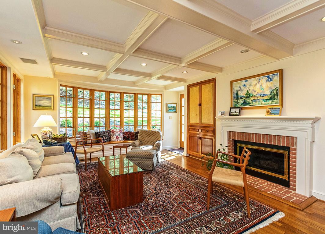 RUXTON - Residential