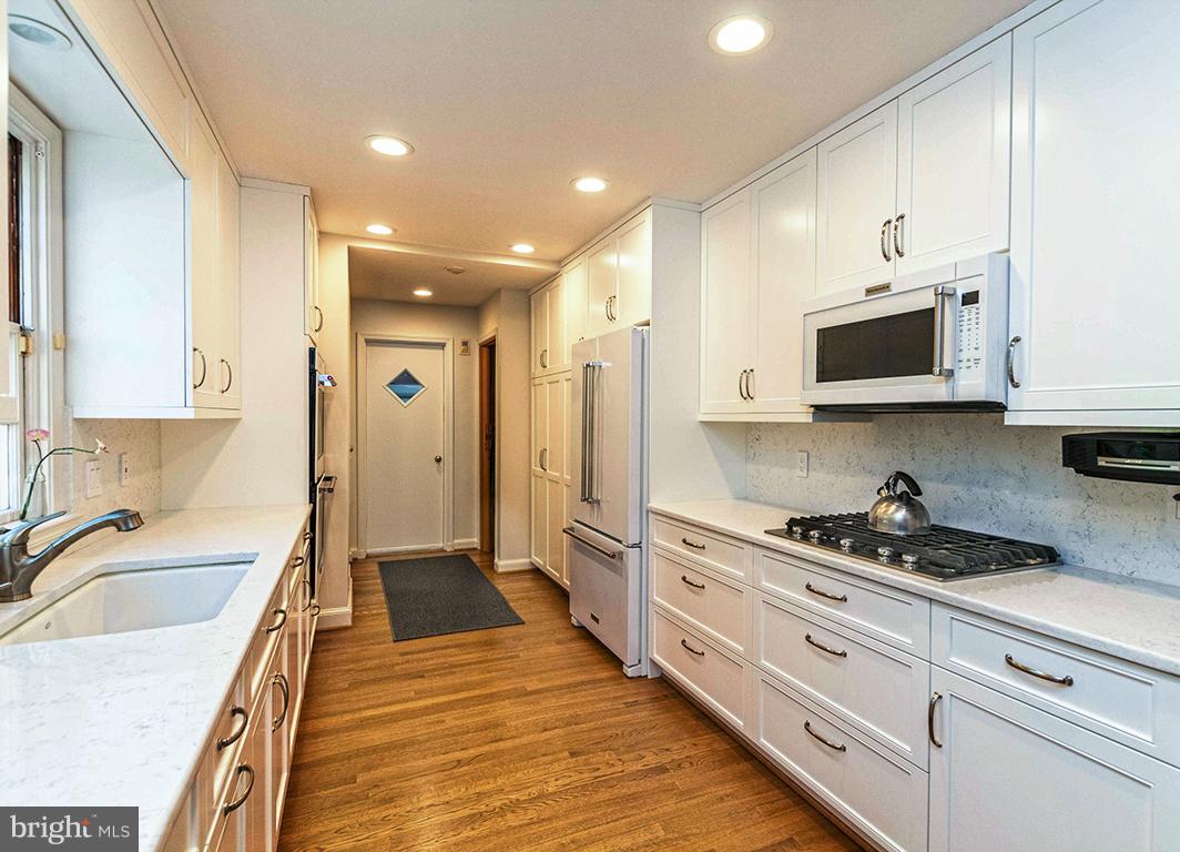 RUXTON - Residential