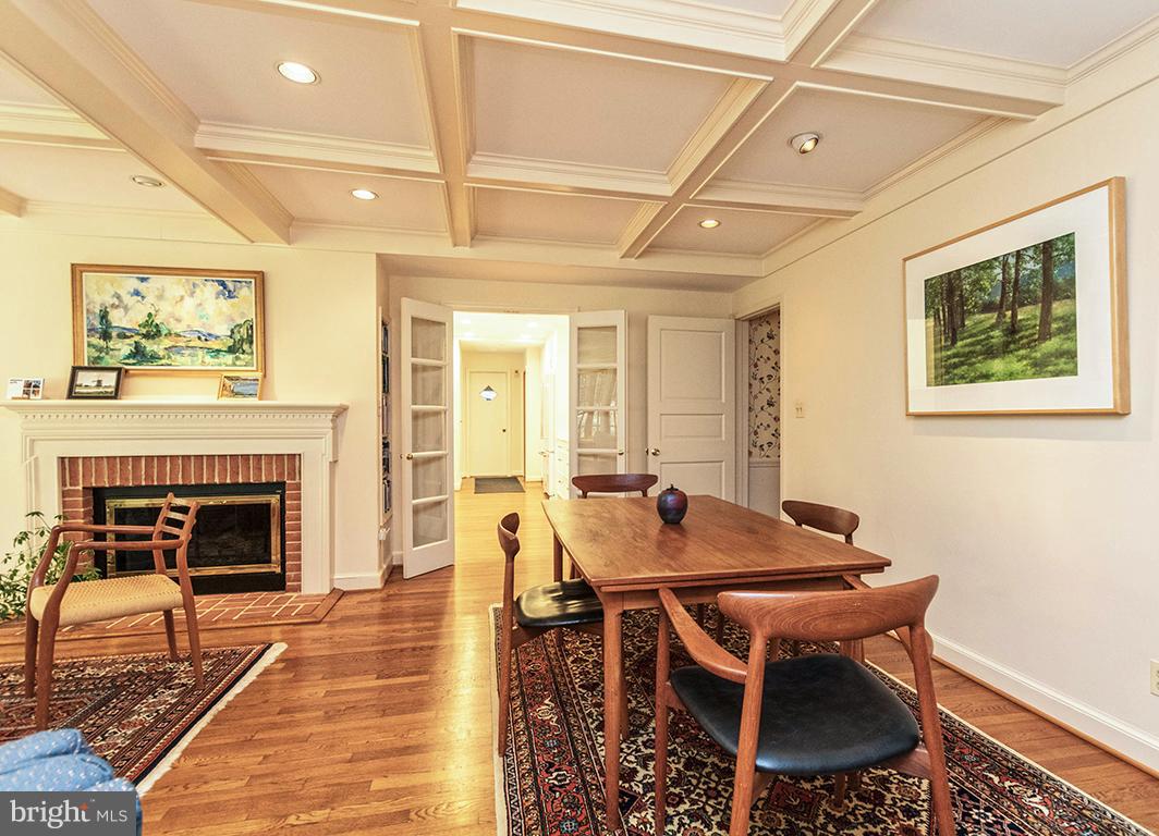 RUXTON - Residential