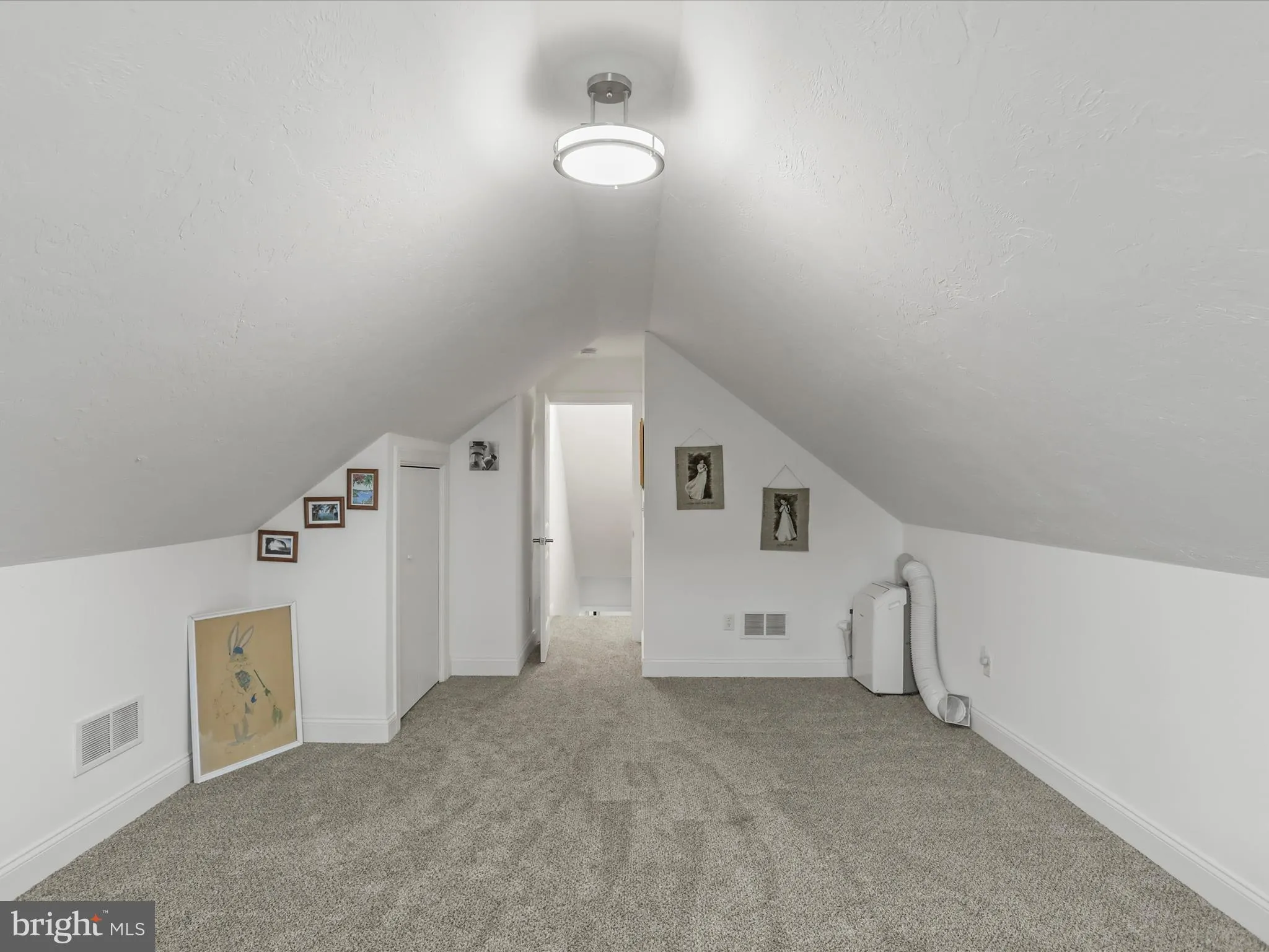 Littlestown, Pennsylvania 17340, United States, 4 Bedrooms Bedrooms, ,2 BathroomsBathrooms,Residential,Active,219018