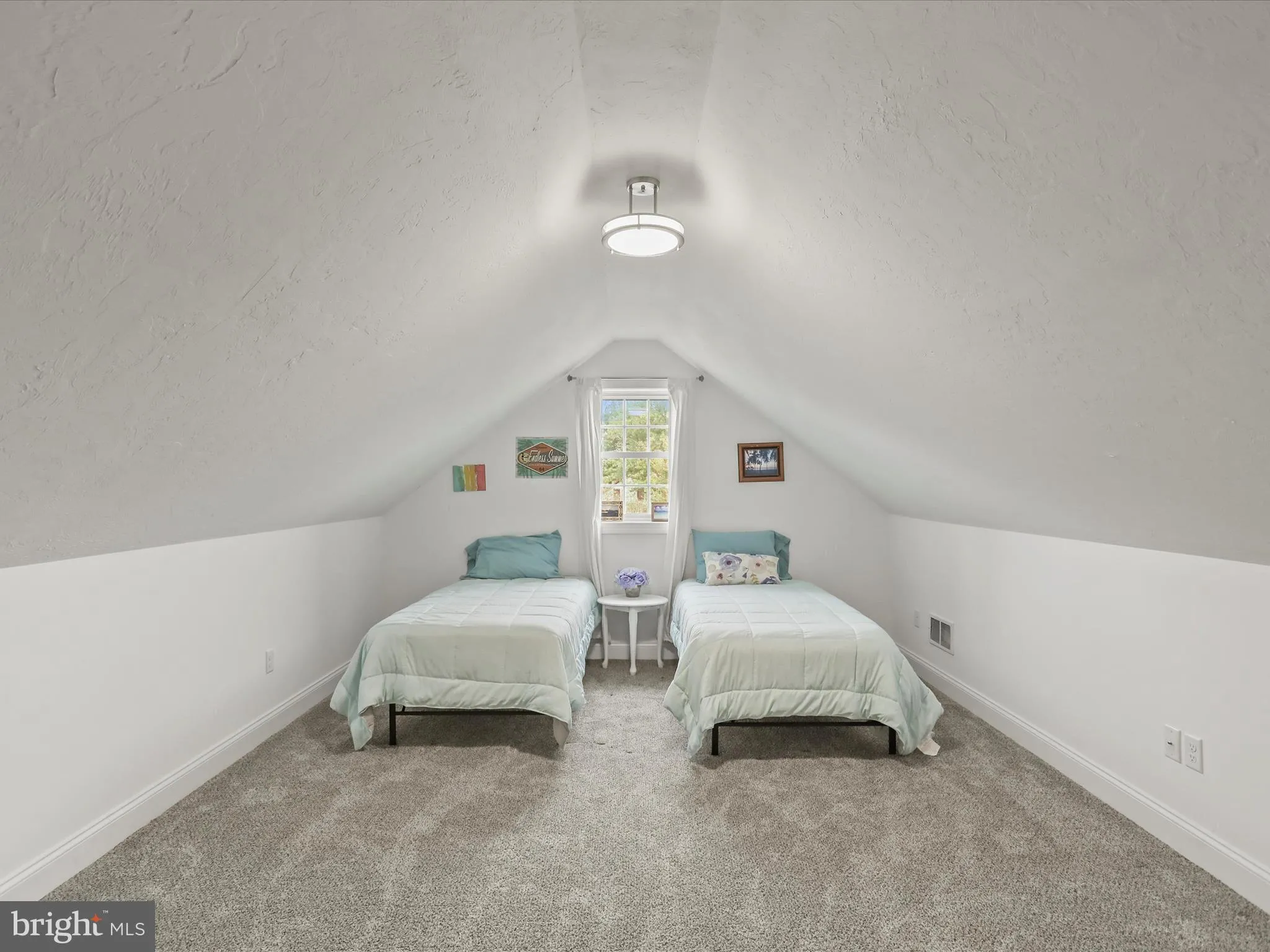 Littlestown, Pennsylvania 17340, United States, 4 Bedrooms Bedrooms, ,2 BathroomsBathrooms,Residential,Active,219018