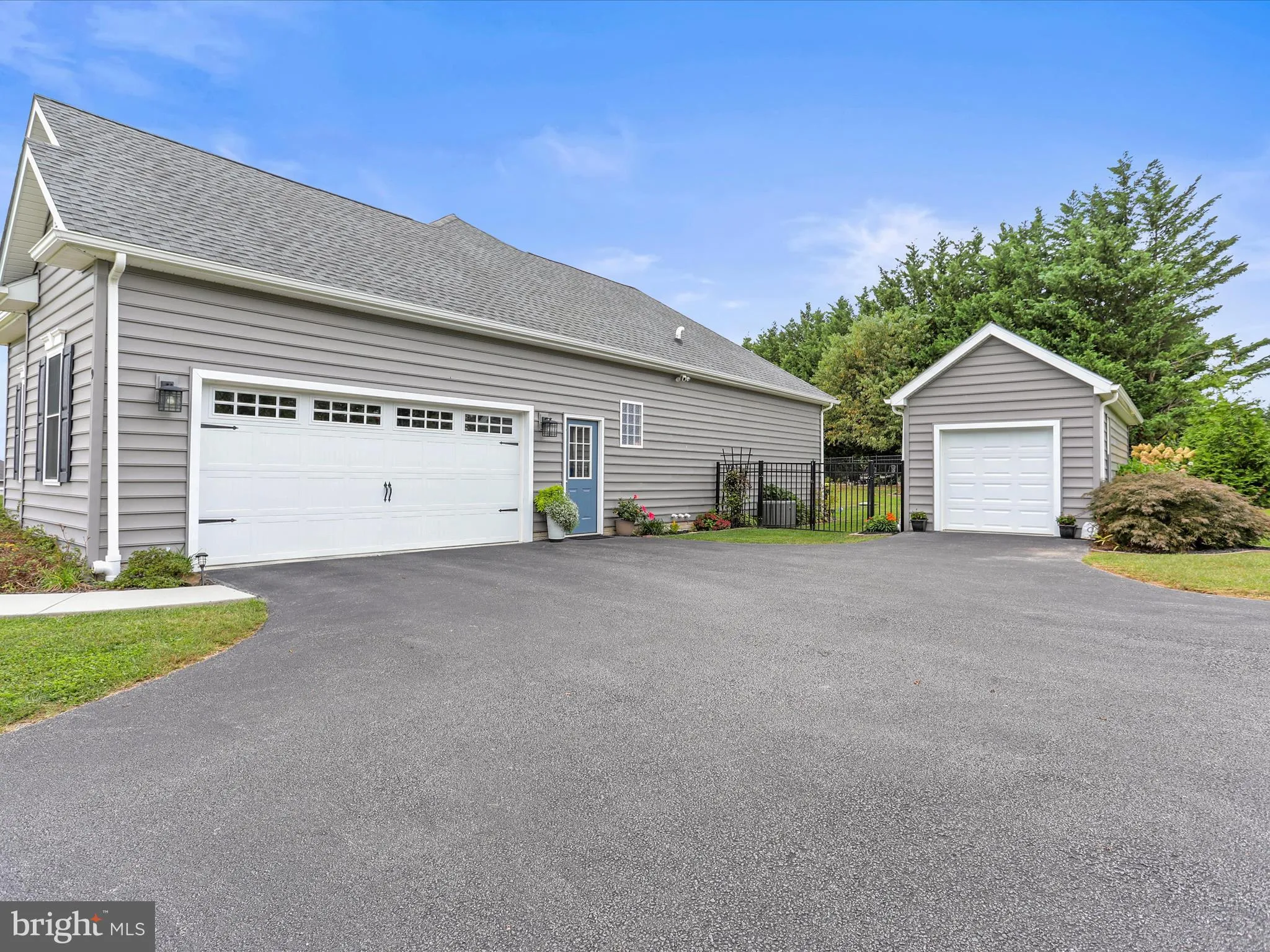 Littlestown, Pennsylvania 17340, United States, 4 Bedrooms Bedrooms, ,2 BathroomsBathrooms,Residential,Active,219018