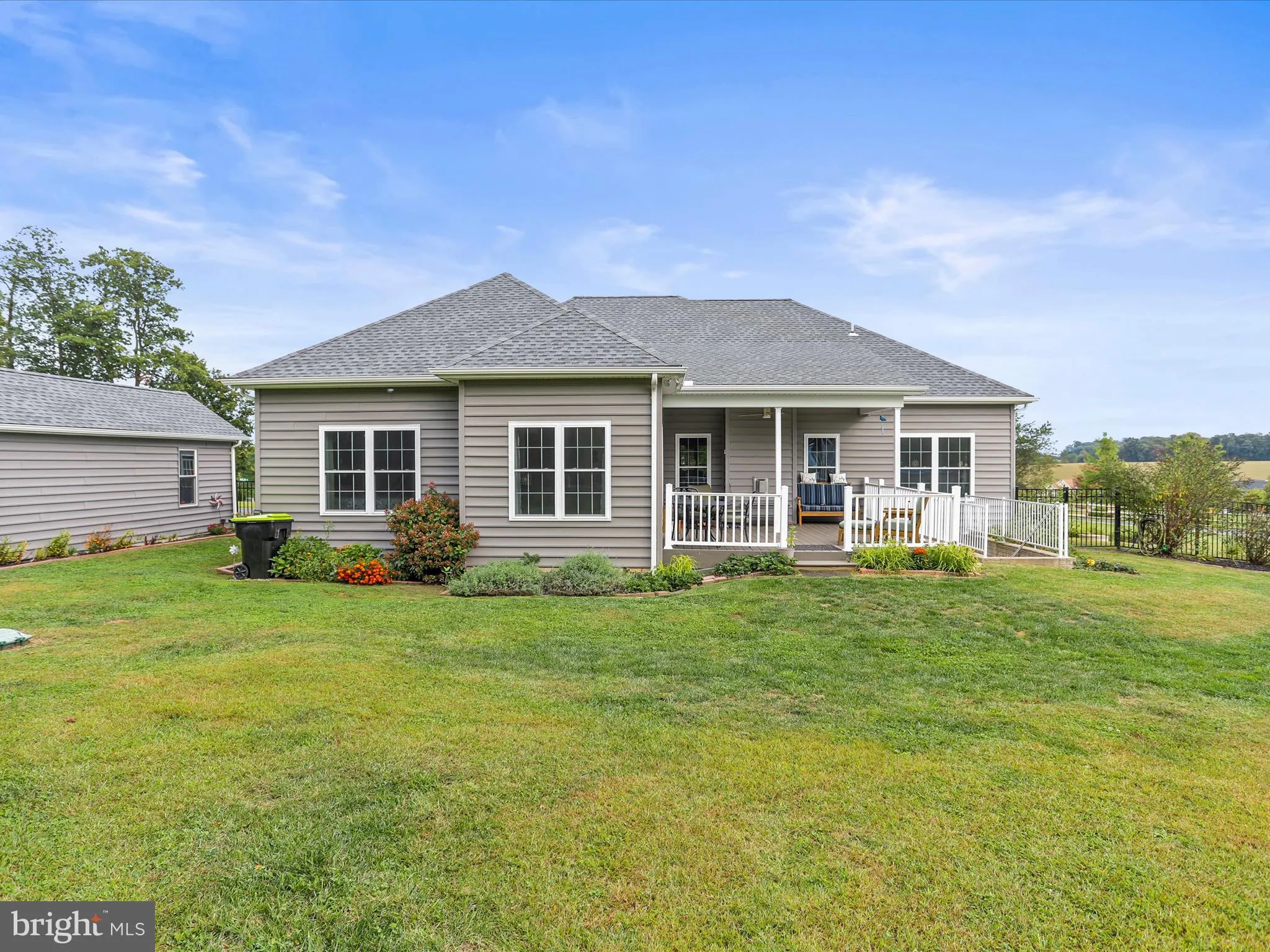 Littlestown, Pennsylvania 17340, United States, 4 Bedrooms Bedrooms, ,2 BathroomsBathrooms,Residential,Active,219018