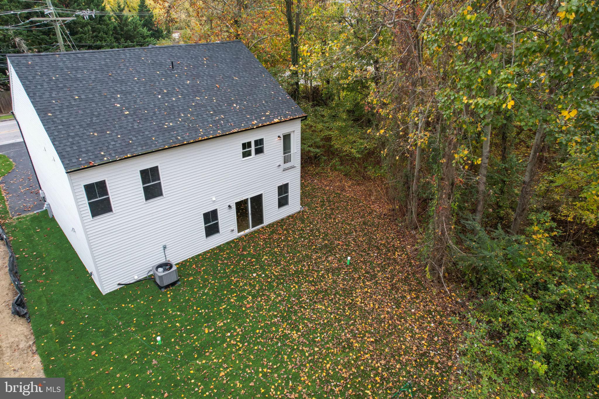 JACOBSVILLE - Residential