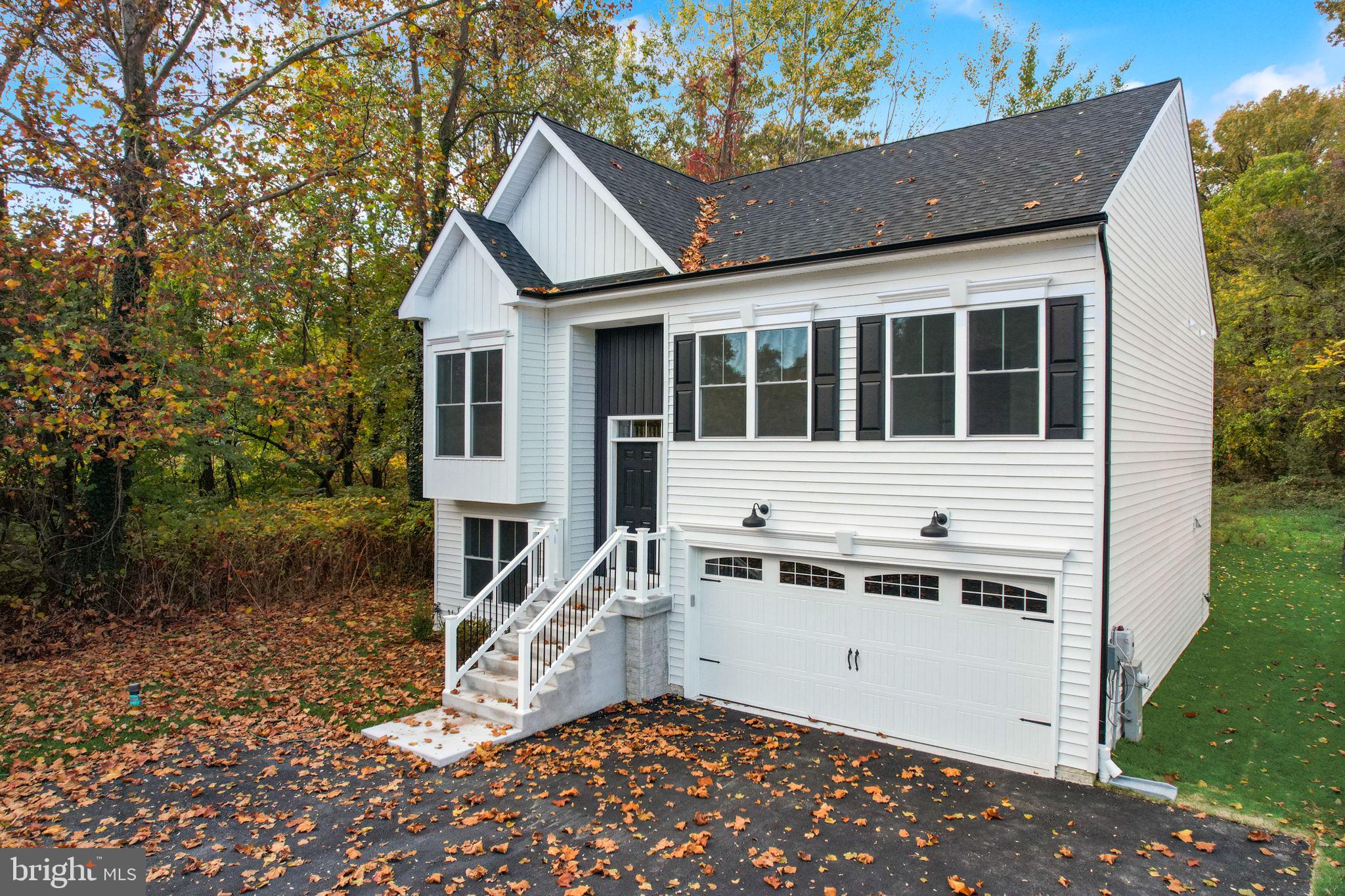 JACOBSVILLE - Residential