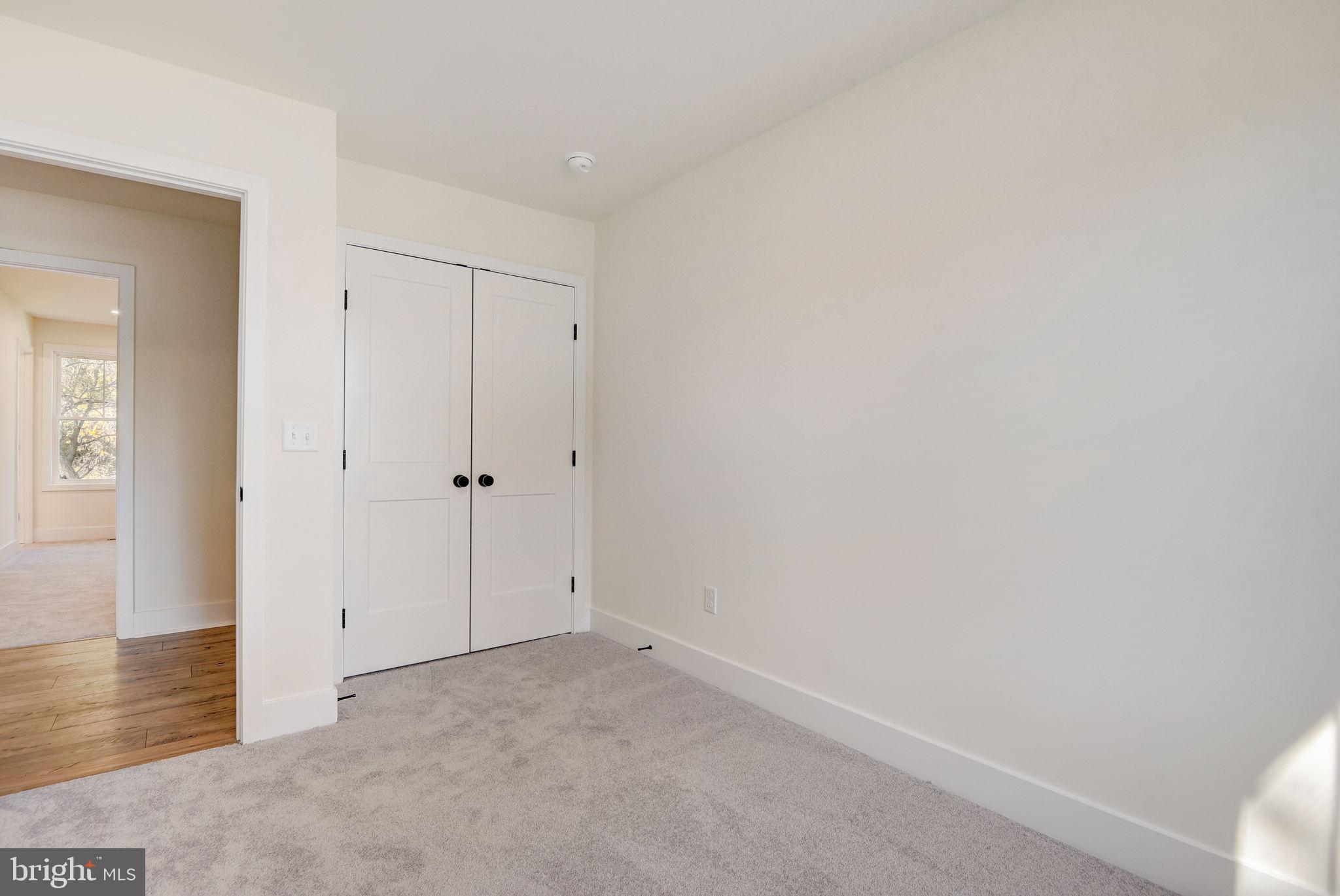 JACOBSVILLE - Residential