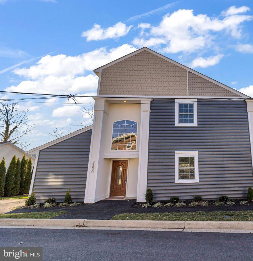 You will not find a home comparable in this price point in this area. It is truly a one of a kind property. Young tech money this place is calling your name! Another small money injection and a little time and you're looking at a 2 million dollar property in the beautiful Arlington Virginia.