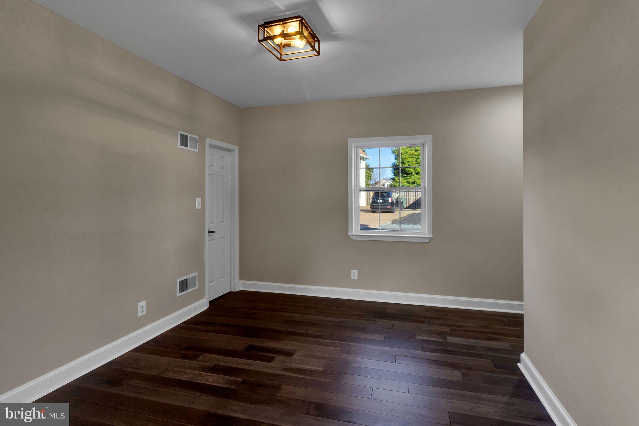 HIGHVIEW PARK - Residential