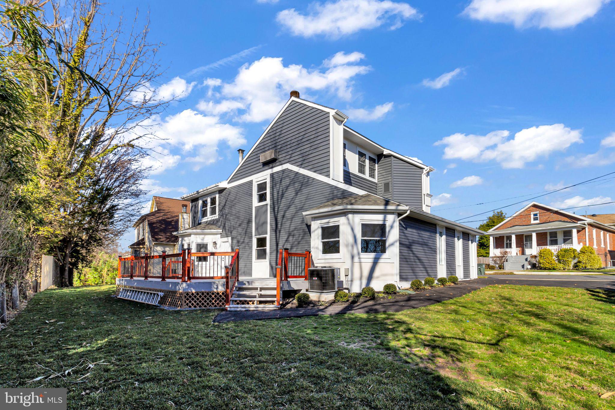 HIGHVIEW PARK - Residential