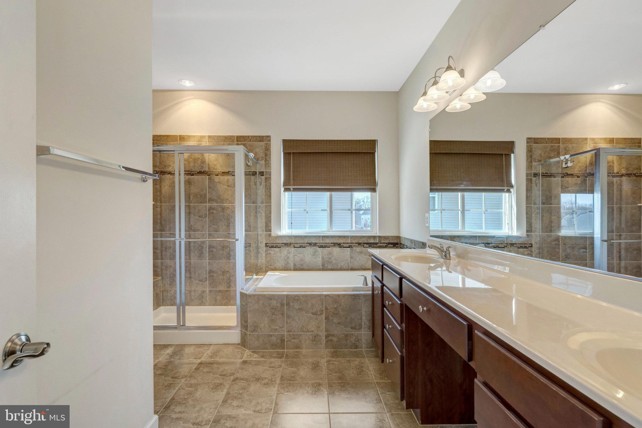 HOPE HILL CROSSING - Residential